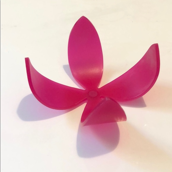 Hot Pink Umbra flower magnets - Picture 2 of 2